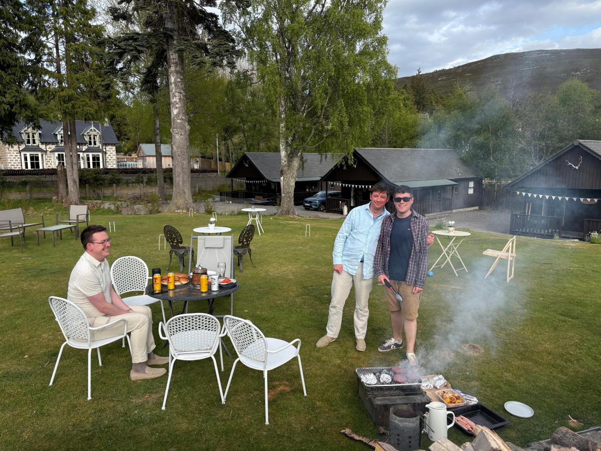 Braemar Lodge Cabins Not For Profit Екстериор снимка